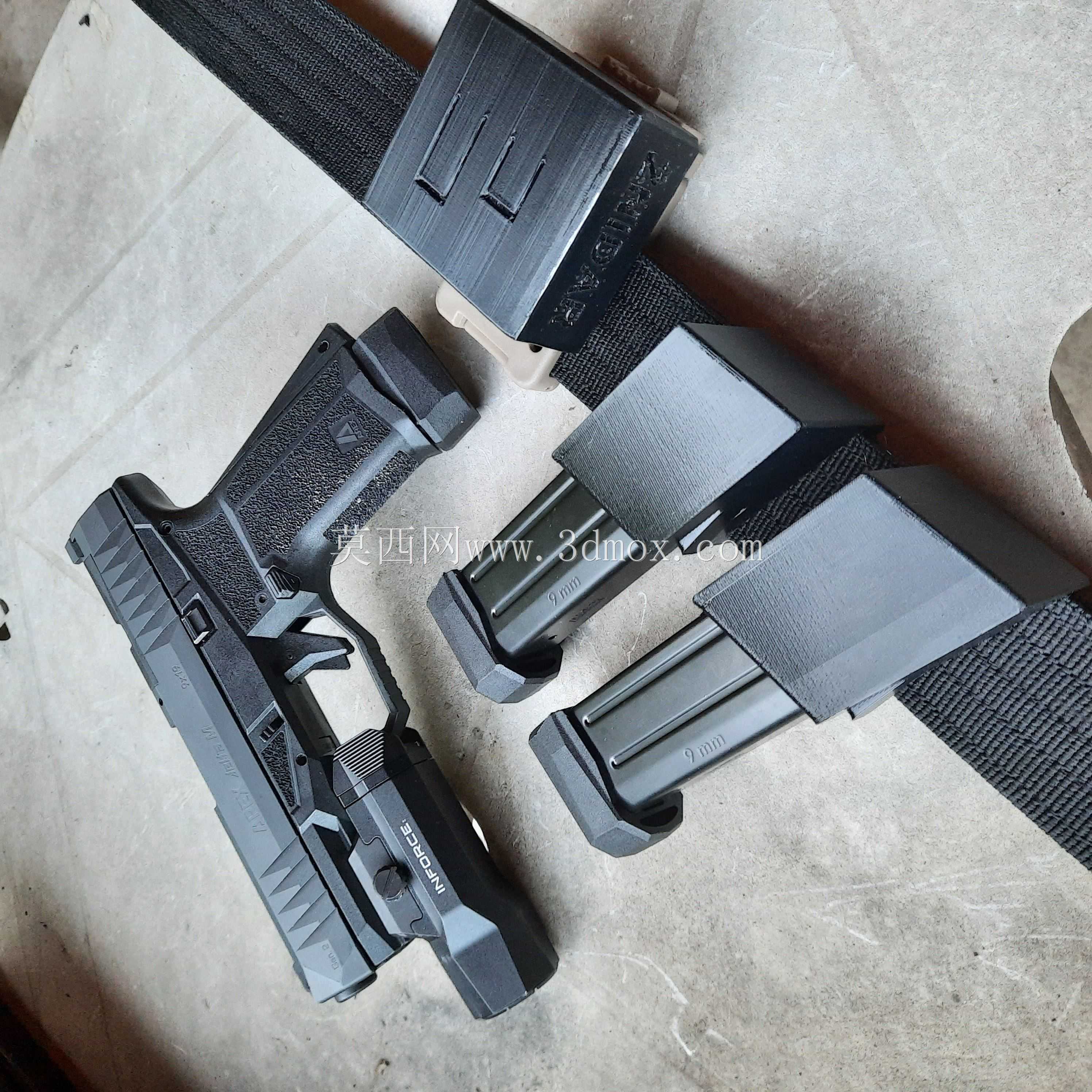 ������AR-15��Delta��CZP10��3D�ɴ�ӡ��ϻ�м�