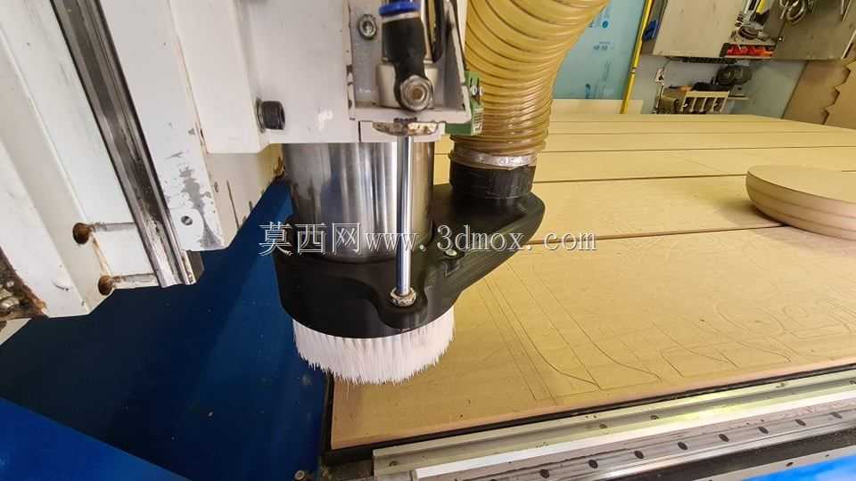 3D�ɴ�ӡCNC·������հ�װ