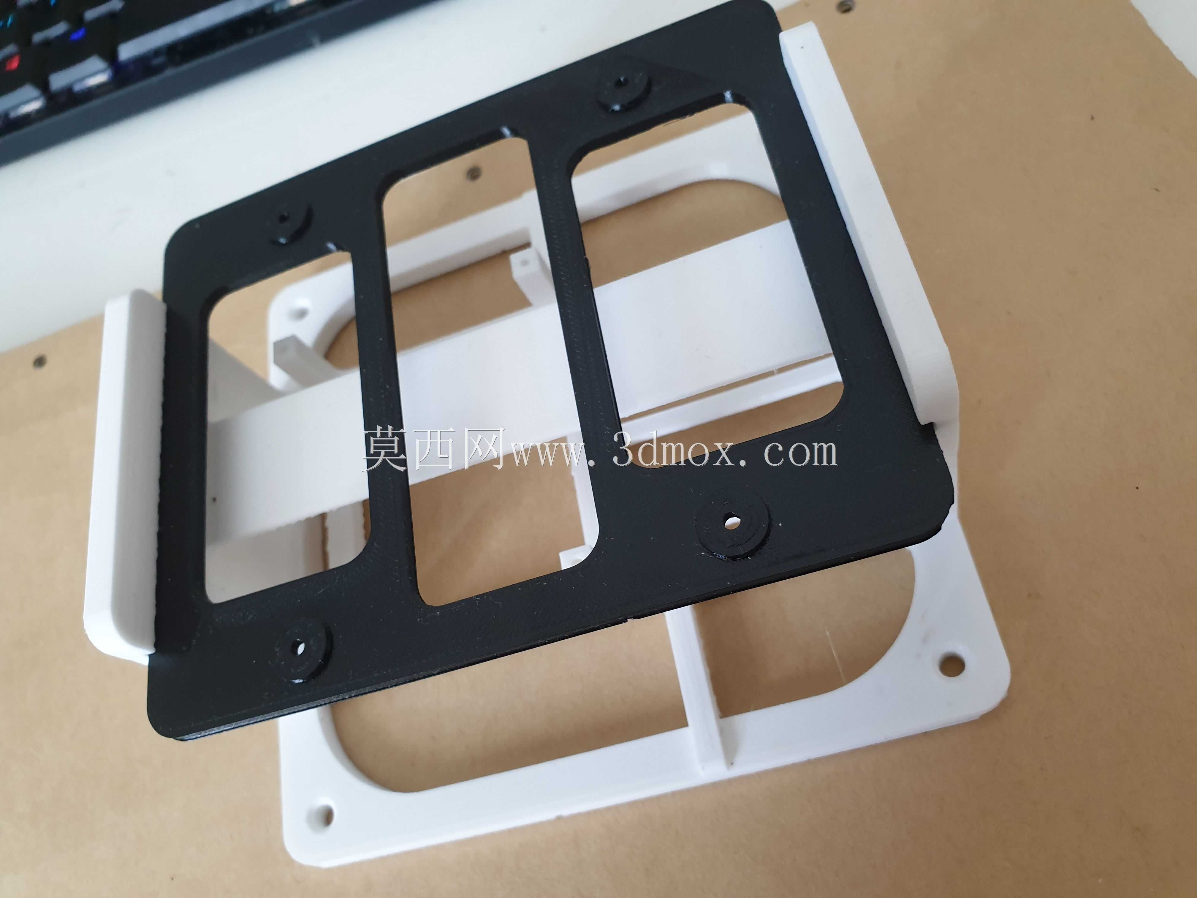 Raspberry Pi4���ܣ���120mm���Ȱ�װ��60mmת��