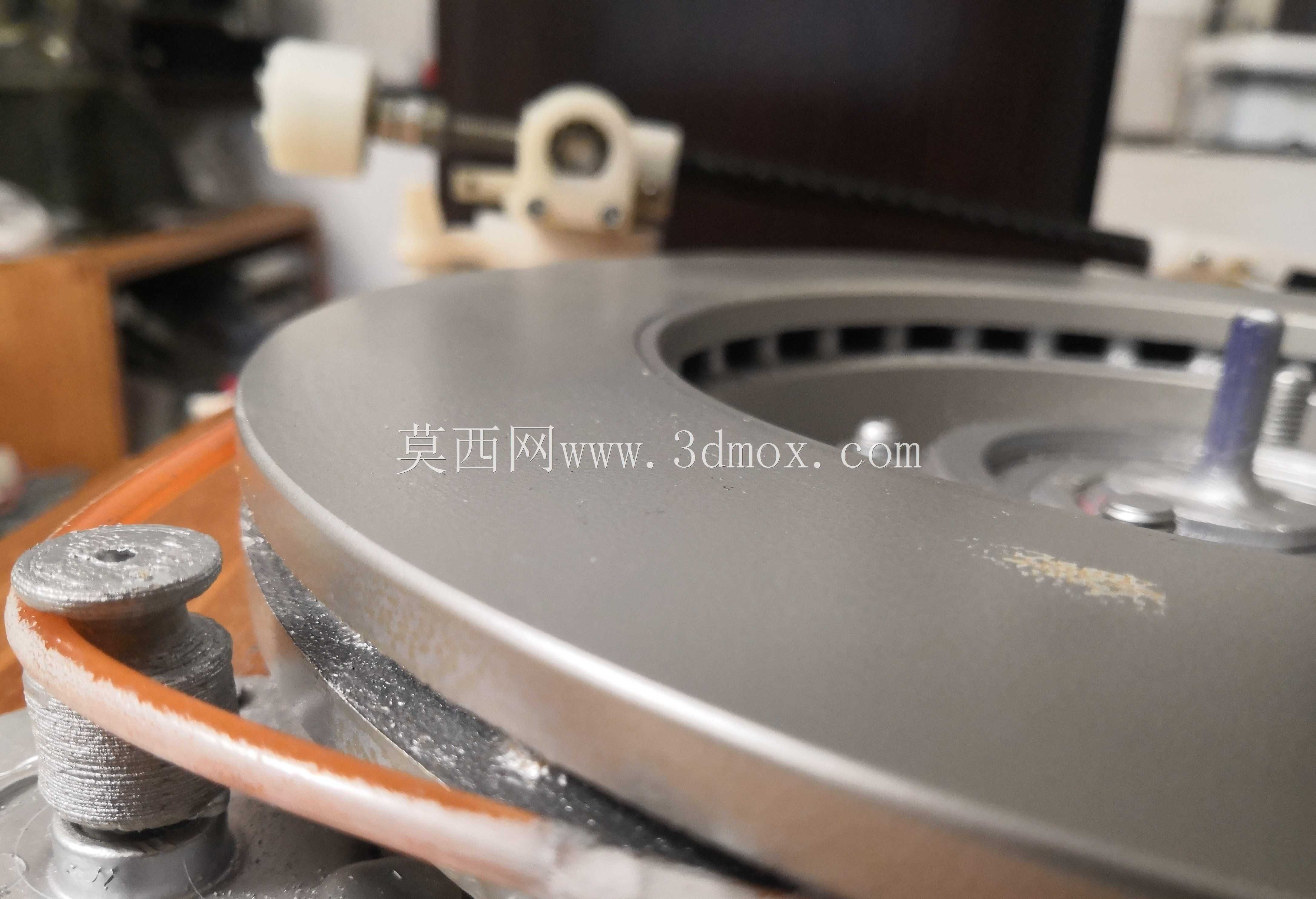 带有3D打印色调的唱片播放器