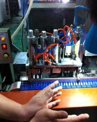 剥线打端子设备 3D模型
